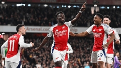 Sau vòng 30 Ngoại hạng Anh: Arsenal cạn hy vọng