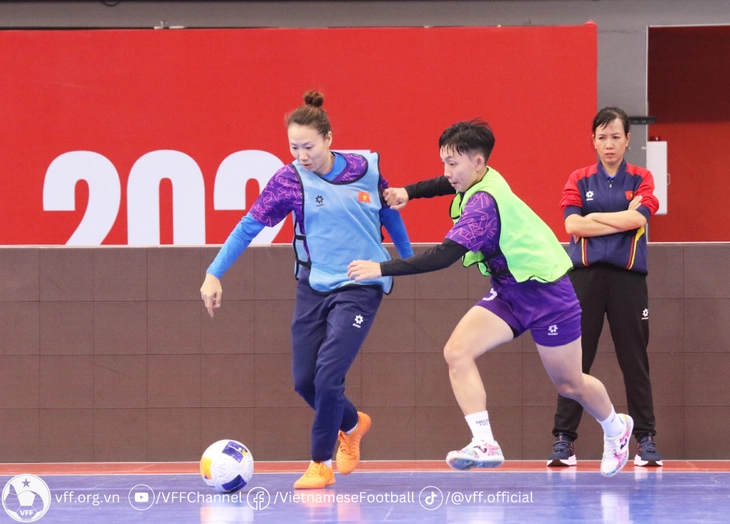 tuyển futsal nữ Việt Nam - Ảnh 2.