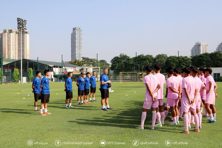 U16 Việt Nam - Ảnh 2.