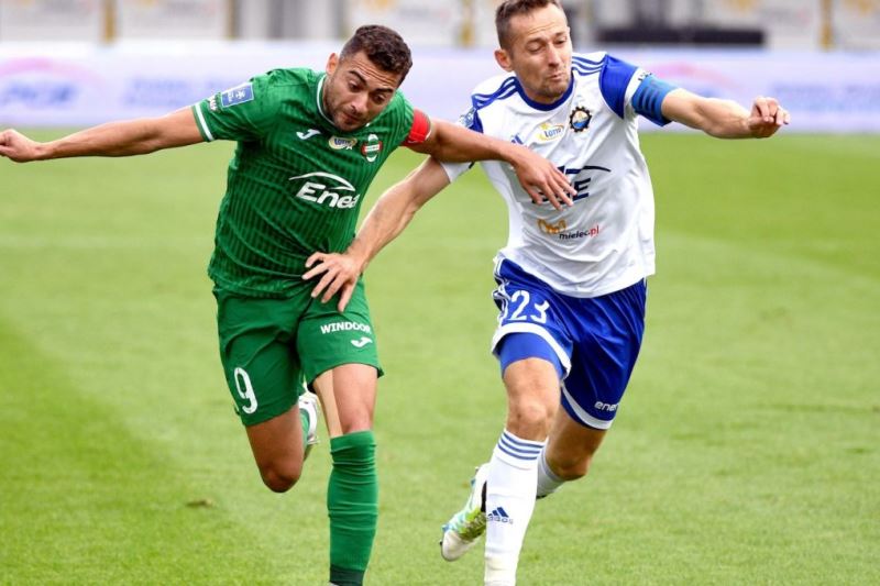 Nhận định, Soi kèo Stal Mielec vs Radomiak Radom 23h00 ngày 16/05: Níu giữ hy vọng - Ảnh 1