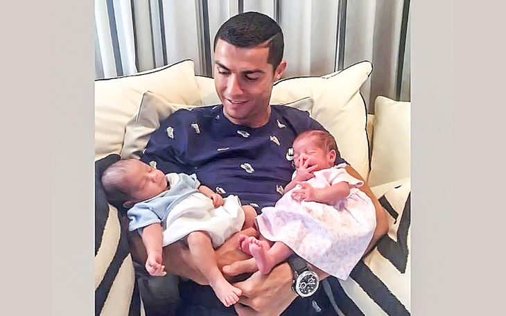 Cristiano Ronaldo - Ảnh 1.